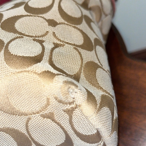 Coach Rare Gift Vintage Shoulder bag leather floral appliqué monogram canvas - Picture 13 of 17